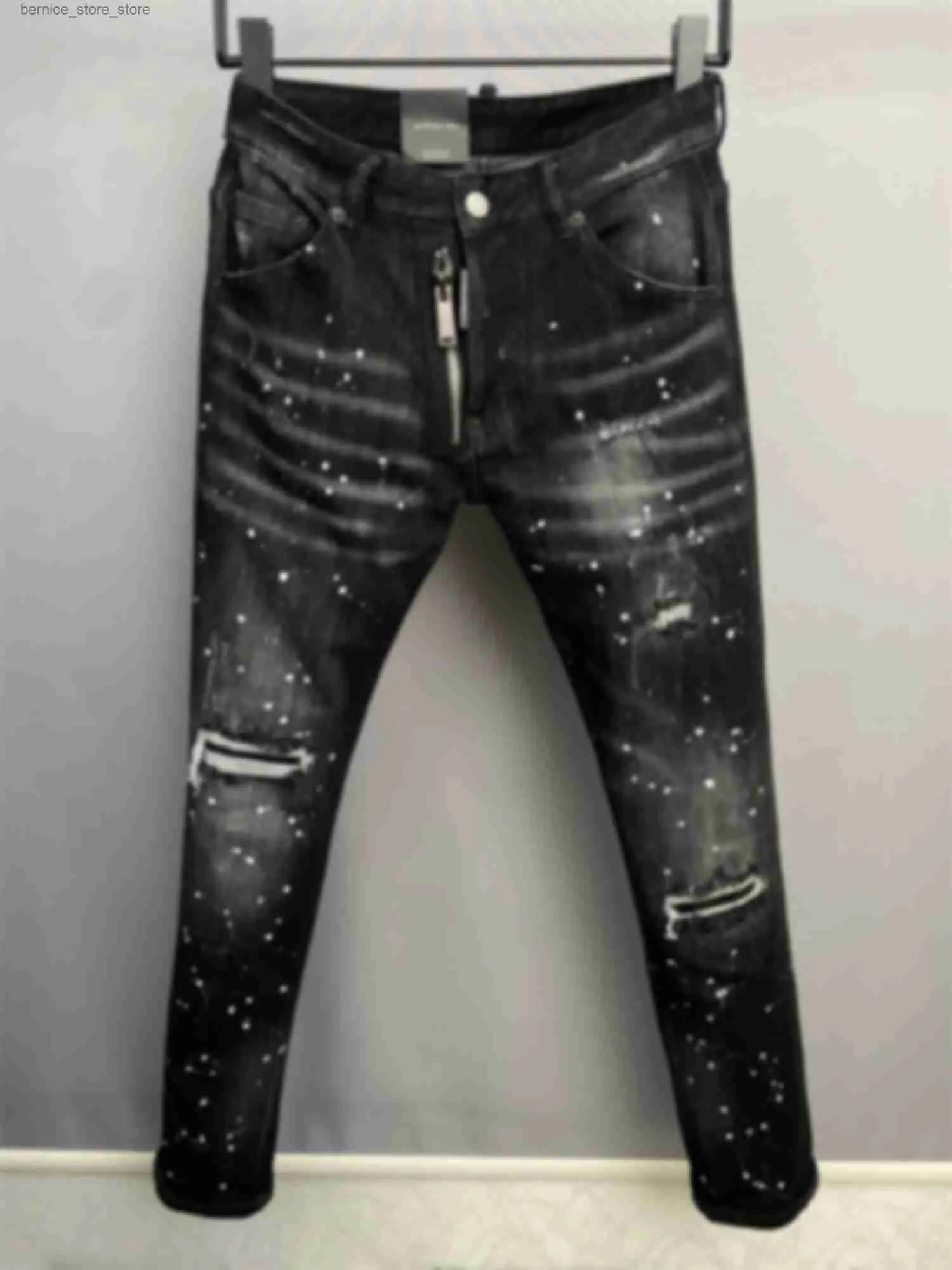 Мужские брюки 2023 новые летние джинсовые брюки для мужчин d2 темно-синие полноразмерные нашивки повседневные микроэластичные посадки с цветным контрастным принтом Q231201