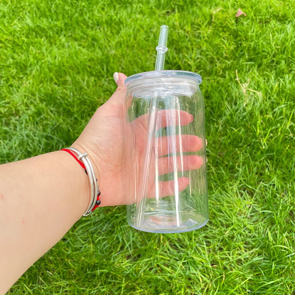 Elegant gevormde drinkglazen Recyclebaar 16oz acryl plastic bekerglas met pp-deksels helder transparant frisdrankblikje voor UV DTF-wraps op voorraad