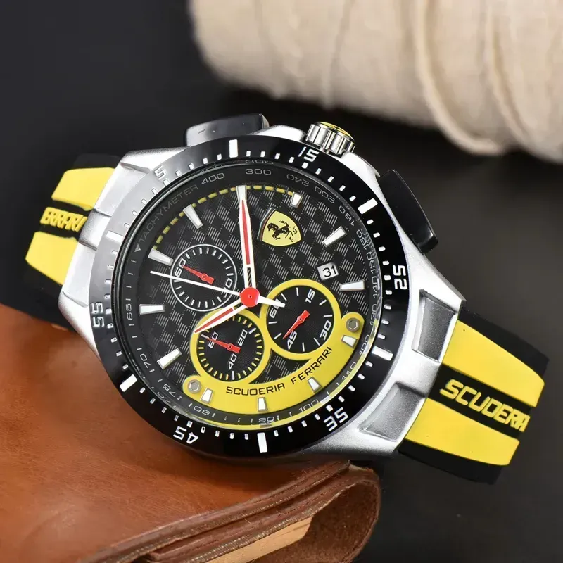 6AA Ferrar -handledsklockor för män 2023 Nya herrklockor Alla Dial Work Quartz Watch High Quality Top Luxury Brand Chronograph Clock Fashion Rubber Belt