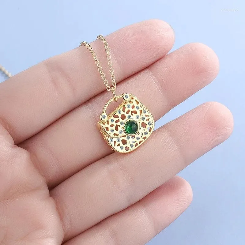 Pendant Necklaces Fashion Creative Golden Handbag Shiny Crystal Zircon Stone Inlaid Charming Chain Jewelry