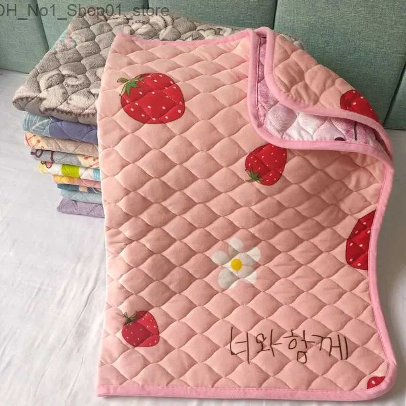 Değiştirme Pedler Yıkanabilir Bebek Değiştirme Karikatür Bebek Değiştirme Mat Bebek Mat 70x100cm Yenidoğan Su Geçirmez Ped Taşınabilir Kompakt Nappy Q231202