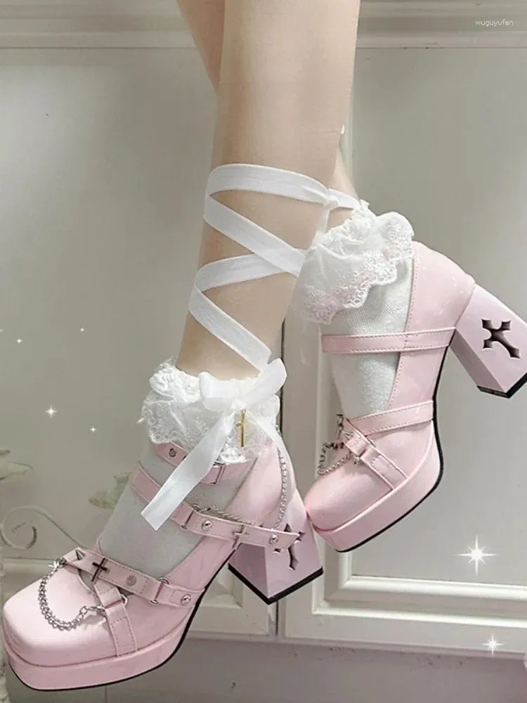 Модельные туфли, элегантные однотонные женские туфли на высоком каблуке, весенне-осенняя обувь Y2K для девочек, на высоком каблуке в стиле панк в стиле Лолиты с заклепками и цепочкой с крестообразными повязками
