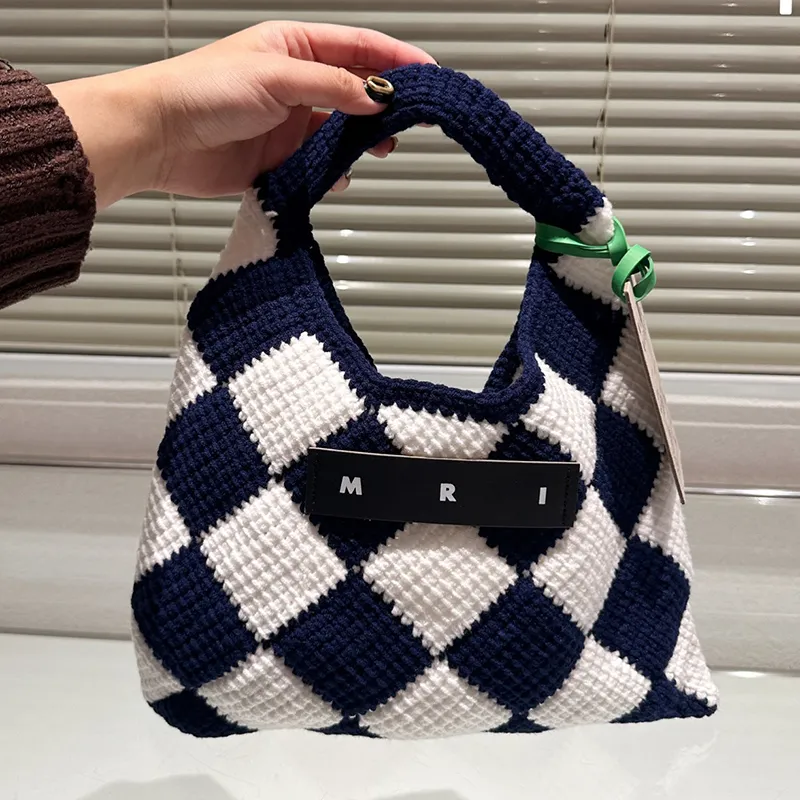 Borsa a tracolla sotto le ascelle in lana lavorata a maglia di design da donna Hobo Italia Marchio di lusso Mar Borse a tracolla con reticolo di diamanti lavorati a maglia Borse a tracolla in tessuto patchwork moda donna