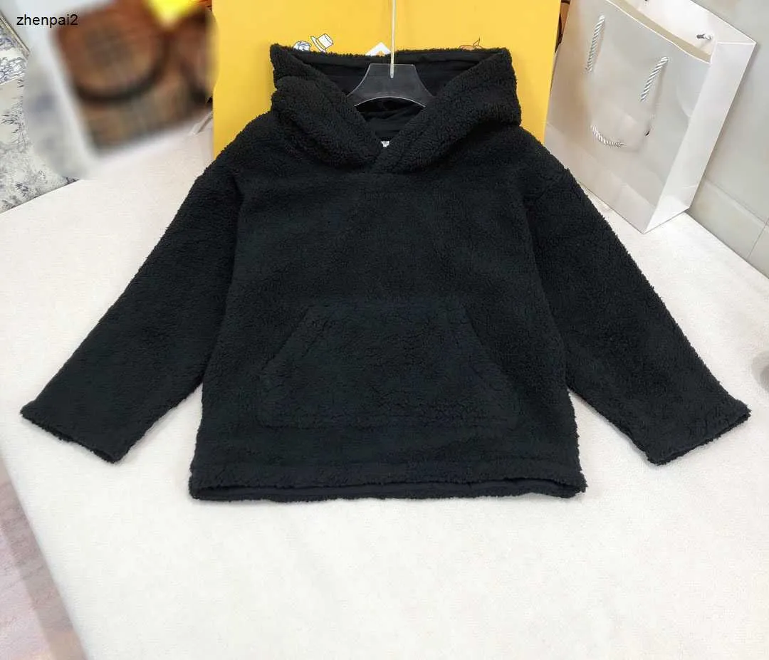 Lüks Tasarımcı Kids Hoodie Karın Cep Dekorasyonu Bebek Kazak Boyutu 100-160 Sonbahar Geri Logo Baskı Erkek Kız Ezme Kasım NOV25