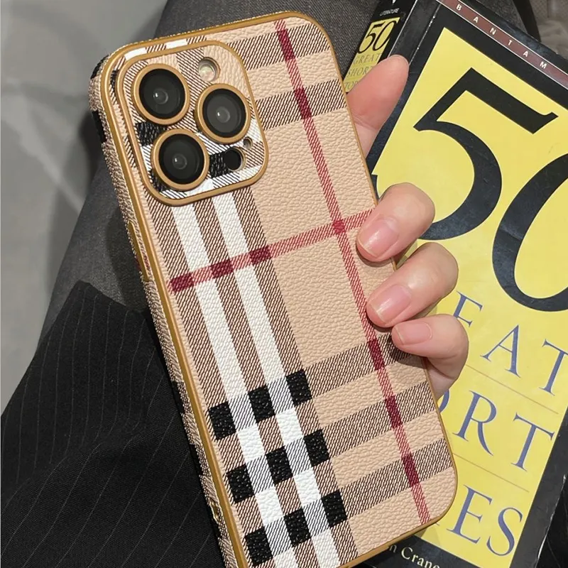 Burberry 8 plus case español 2025