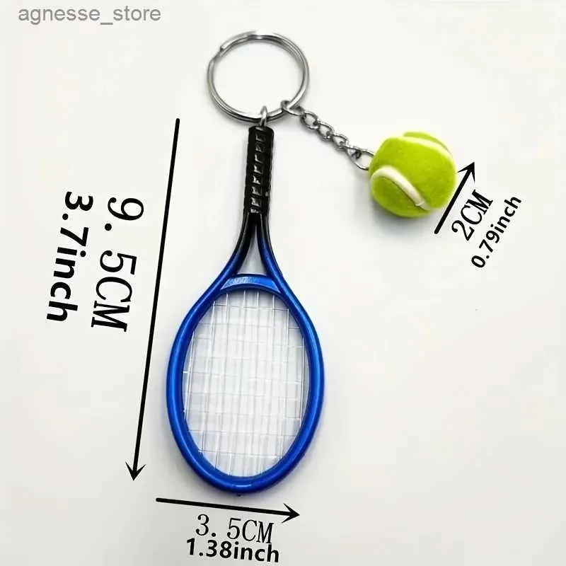 Keychains Lanyards Mini Tennis Racket Ball Keychain Fashion Sports Keyring ryggsäck Bilnyckel R231201