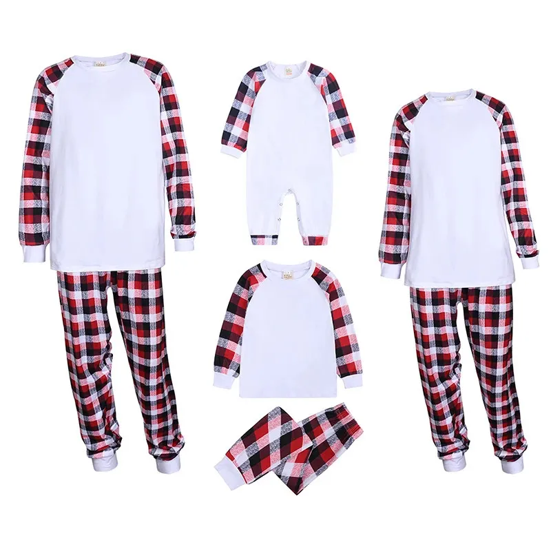 Family Matching Outfits Wholesale Essential Family Matching Christmas Clothes Set Contrast Lattice Outfits Father Mother Children Baby Sleepwear Gift 231130