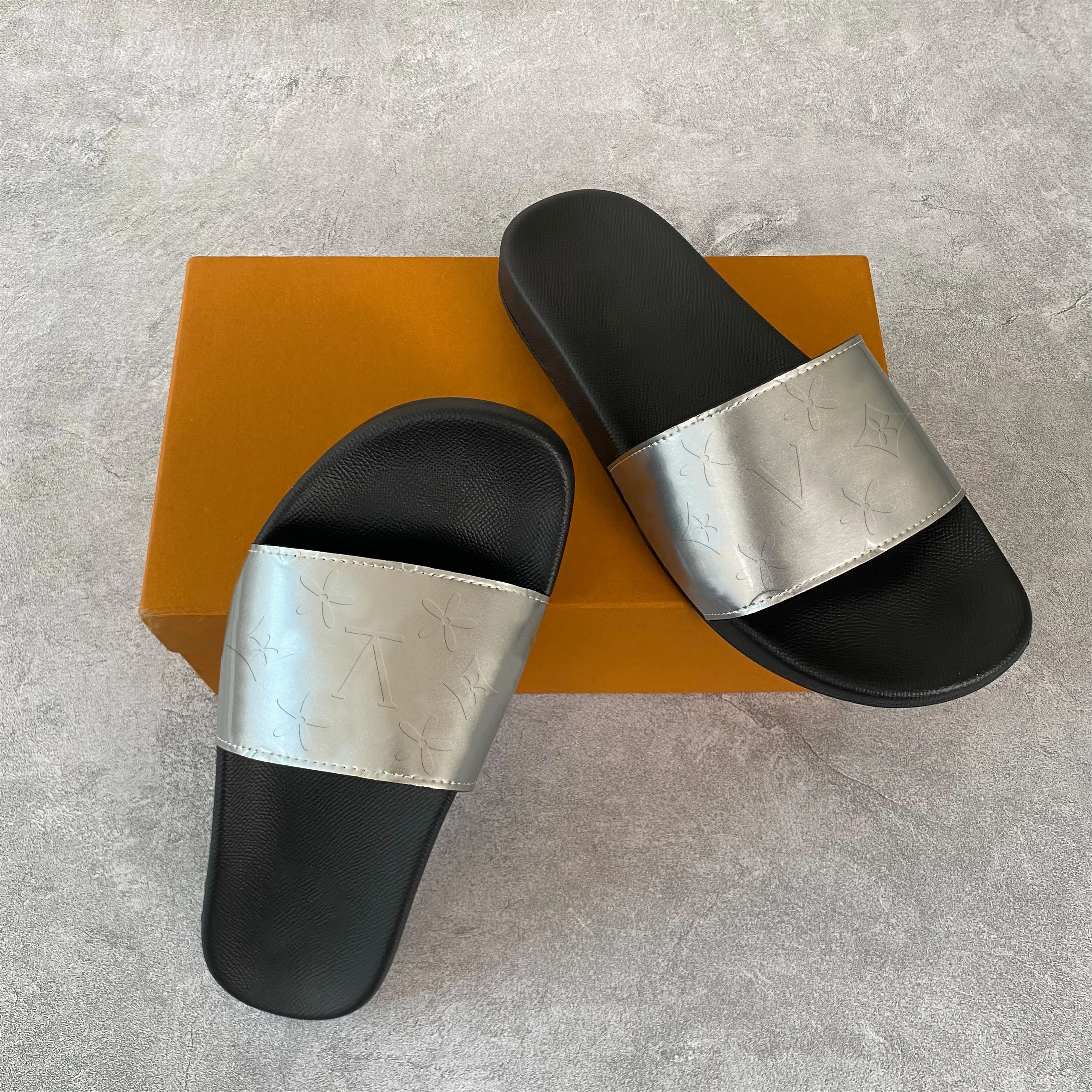 MULE WATERFRONT Fashion Women Designer Sandals Shoes Slide Summer Wide Flat Slippery Thick Woman Tories Rubber Slipper Men Flip Flops 2024 34