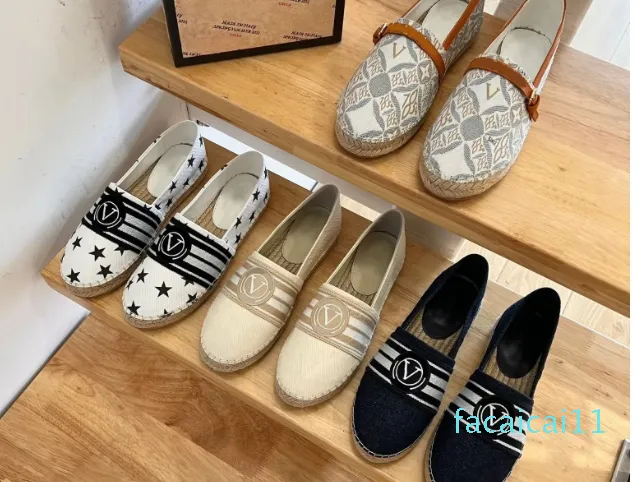 أزياء النساء المتتابدات الميمنة شقة espadrilles أحذية المصممين أحذية رياضية mbroidery tiger تمتد شقق طباعة قماش الأزياء w w