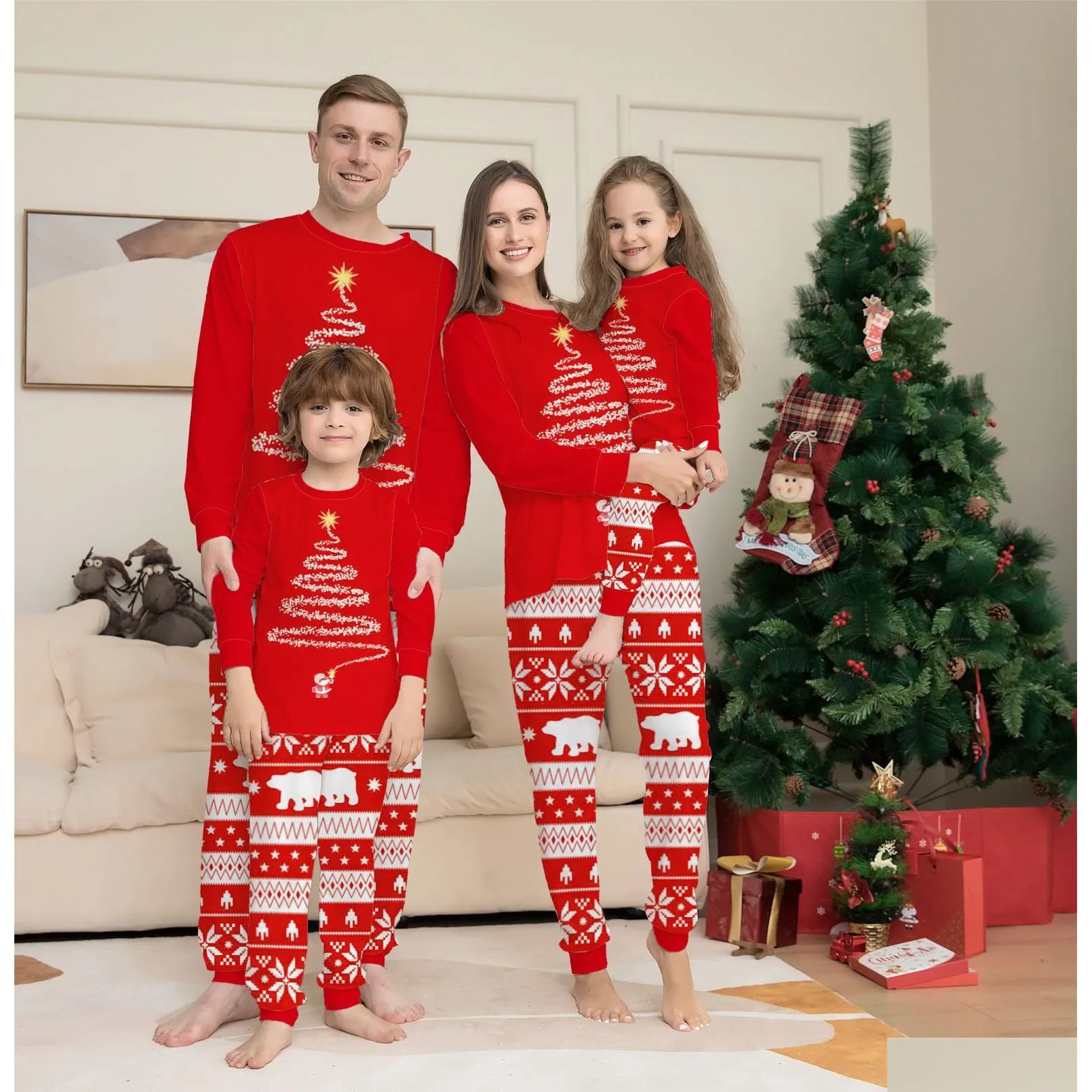 Bijpassende familie-outfits Kerstkleding Pyjama Rode print Kerstman Vuurwerk Feestelijk patroon Mama en papa Me Christmas Costume 22112 Dhdvz