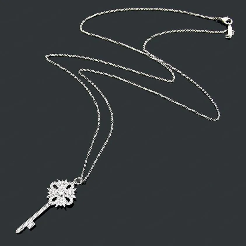 Luxury Nyckel full diamanthalsband kvinnlig rostfritt stål par designer diamanthänge julklapp tillbehör hela med 295q