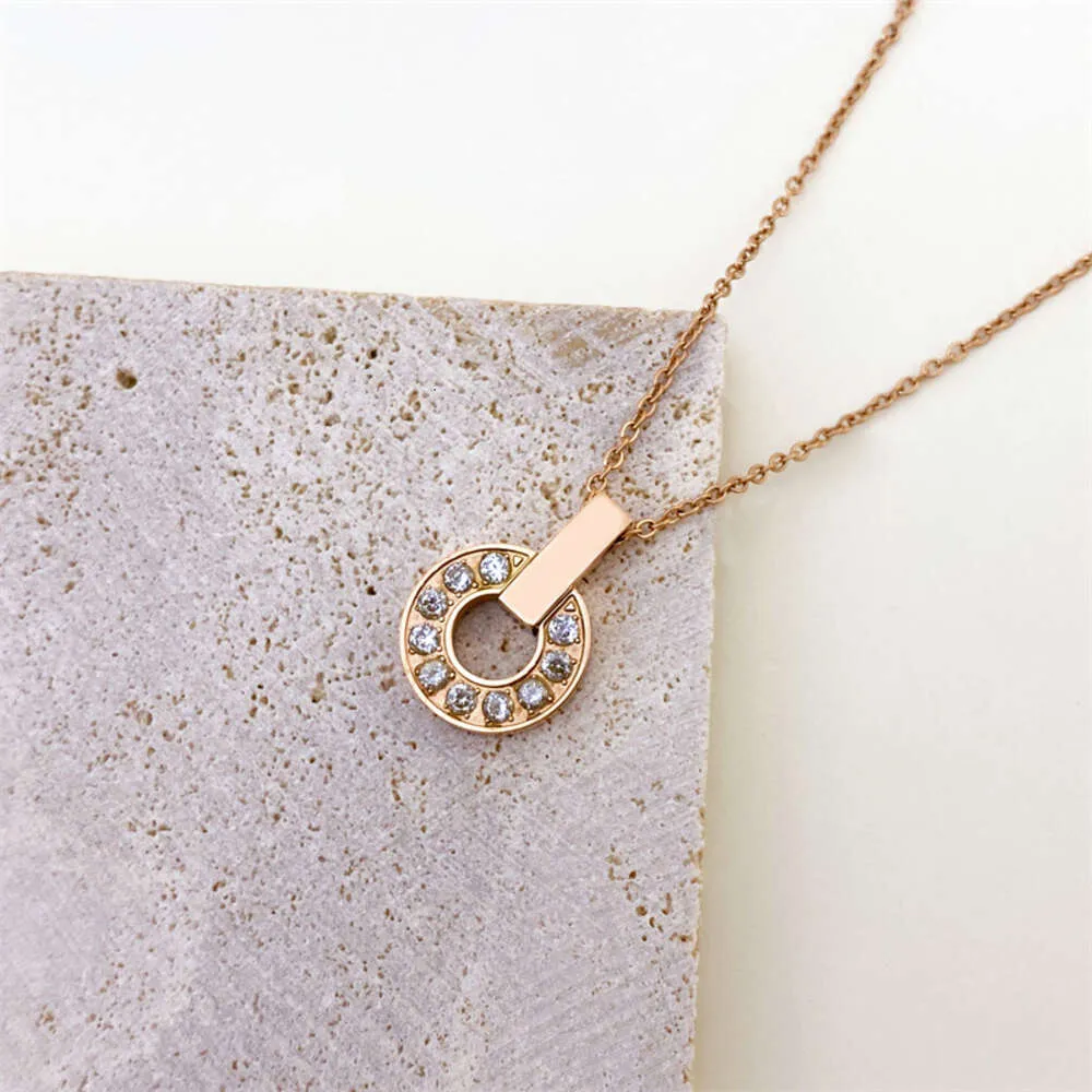 2024 Designer Bulgaria Baojia Coin Circular Necklace Titanium Steel Inlaid Ceramic Necklace Female Full Diamond Rose Gold