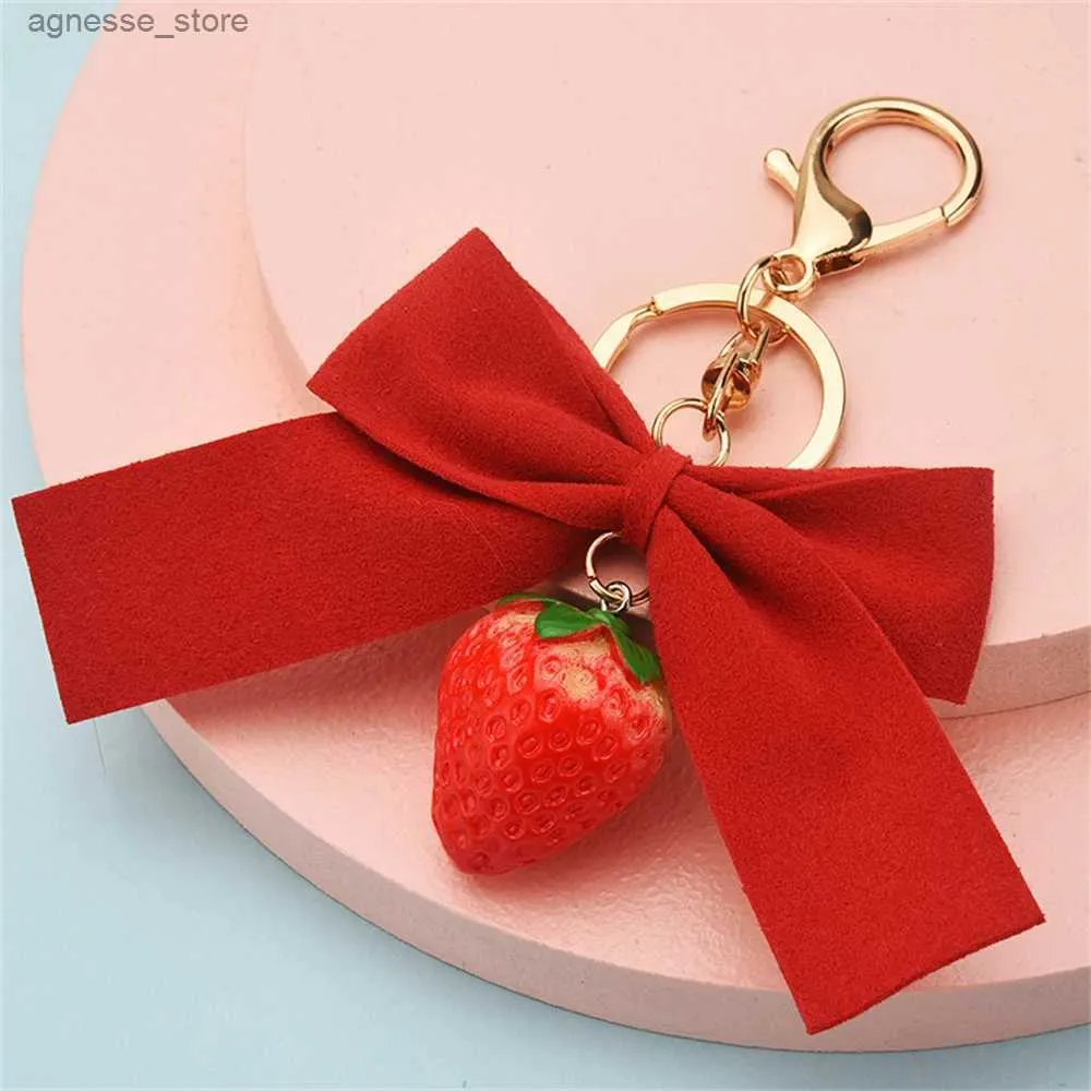 Keychains Lanyards Fruit Keychain Red Bowknot Pendant Bell Best Gift Key Ring Charms Car Trinket Keyring Bag Ornaments Accessory R231201