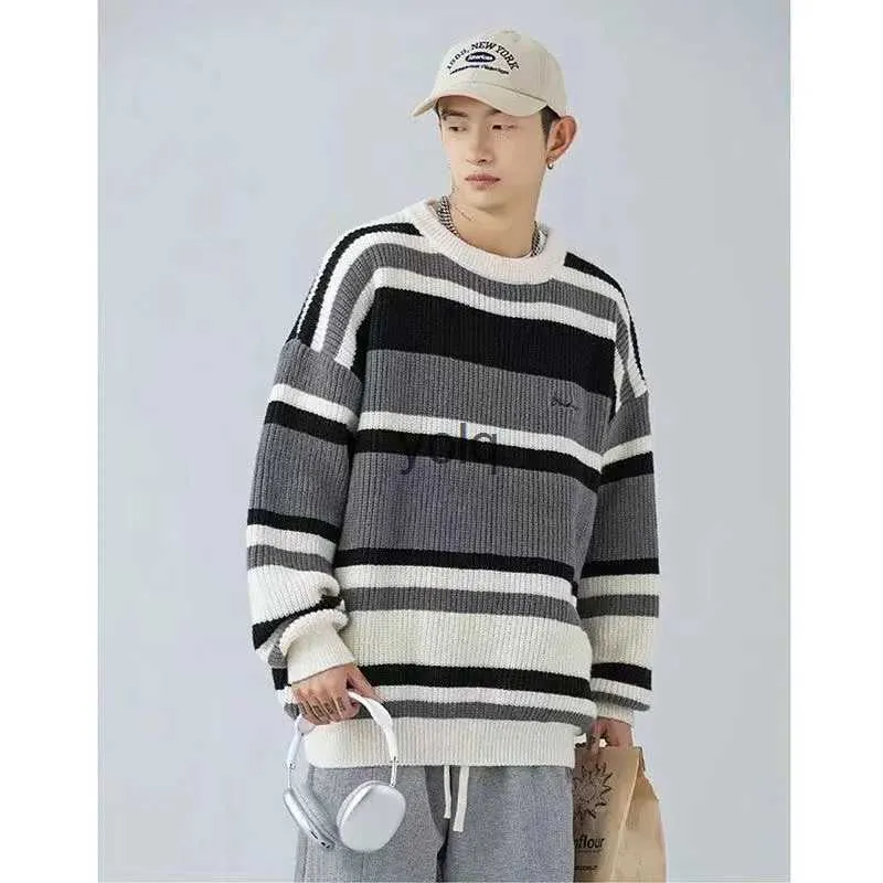 Męskie swetry 2023 Winter Fashion Trend Kniting Round Ne Loose Pullover Stripe Printing Coats Casual Keep Wal wełna M-2xlyolq