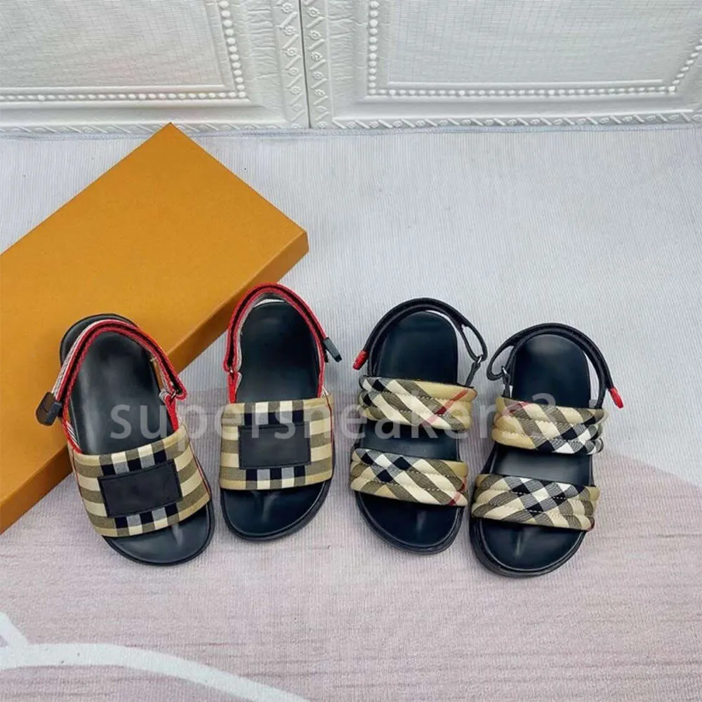 Designerskie buty dla dzieci trenerzy buty dziecięce młodzież Sneaker niemowlęta chłopcy Dziewczyny Dzieci Czarne białe marki trampki Rozmiar 26-35 S S S S S S S