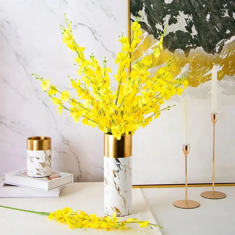Fiori decorativi 5 vasi artificiali per orchidee gialle danzanti per la decorazione domestica di nozze Bouquet di phalaenopsis in seta natalizia