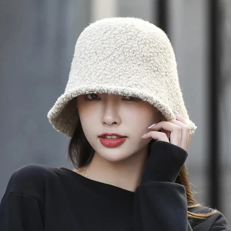 Wide Brim Hats Bucket Winter Hat For Women Thickened Warm Ear Protector Cap French Wool Lady Panama Outdoor Hiking Knitted Fisherman 231130