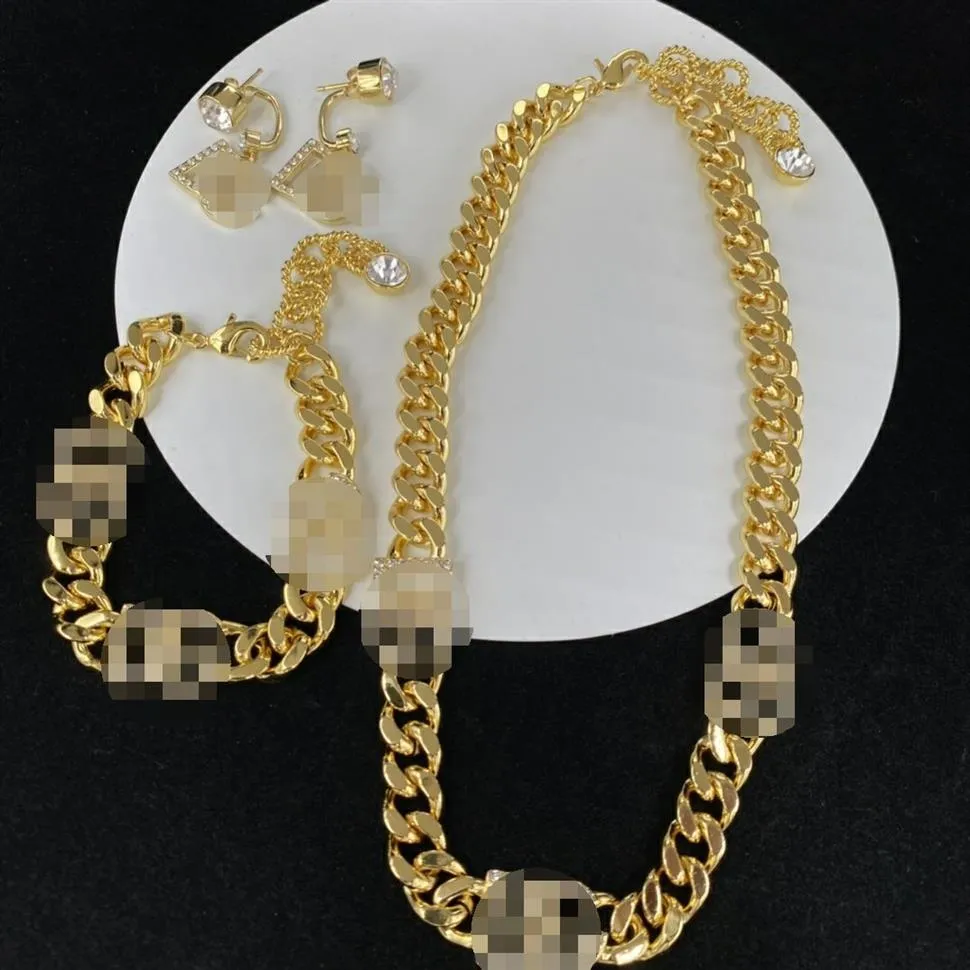 Klassisches WOGUE-Design aus Messing, Halskette, Armband, Diamant-D-Buchstaben-Ohrringe, Damen-All-Match-Perlen-Anhänger-Halsketten, Modedesigner212C