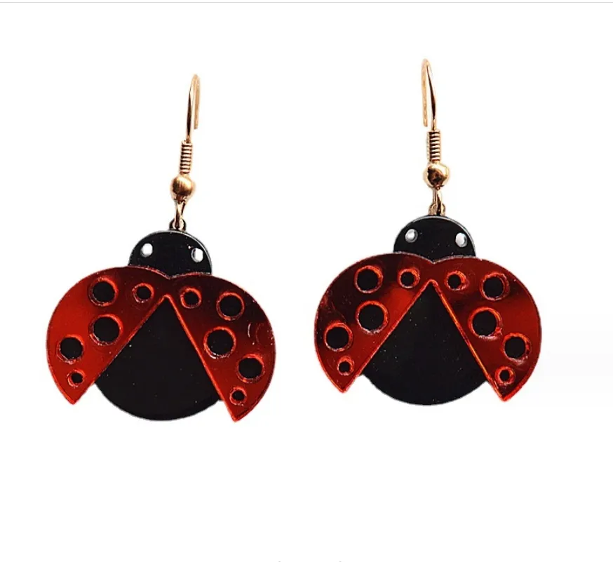 Orecchini a forma di coccinella a forma di insetti con perno con gancio ad anello Cz micro pavimentato risultati di orecchini di gioielli da donna fai da te