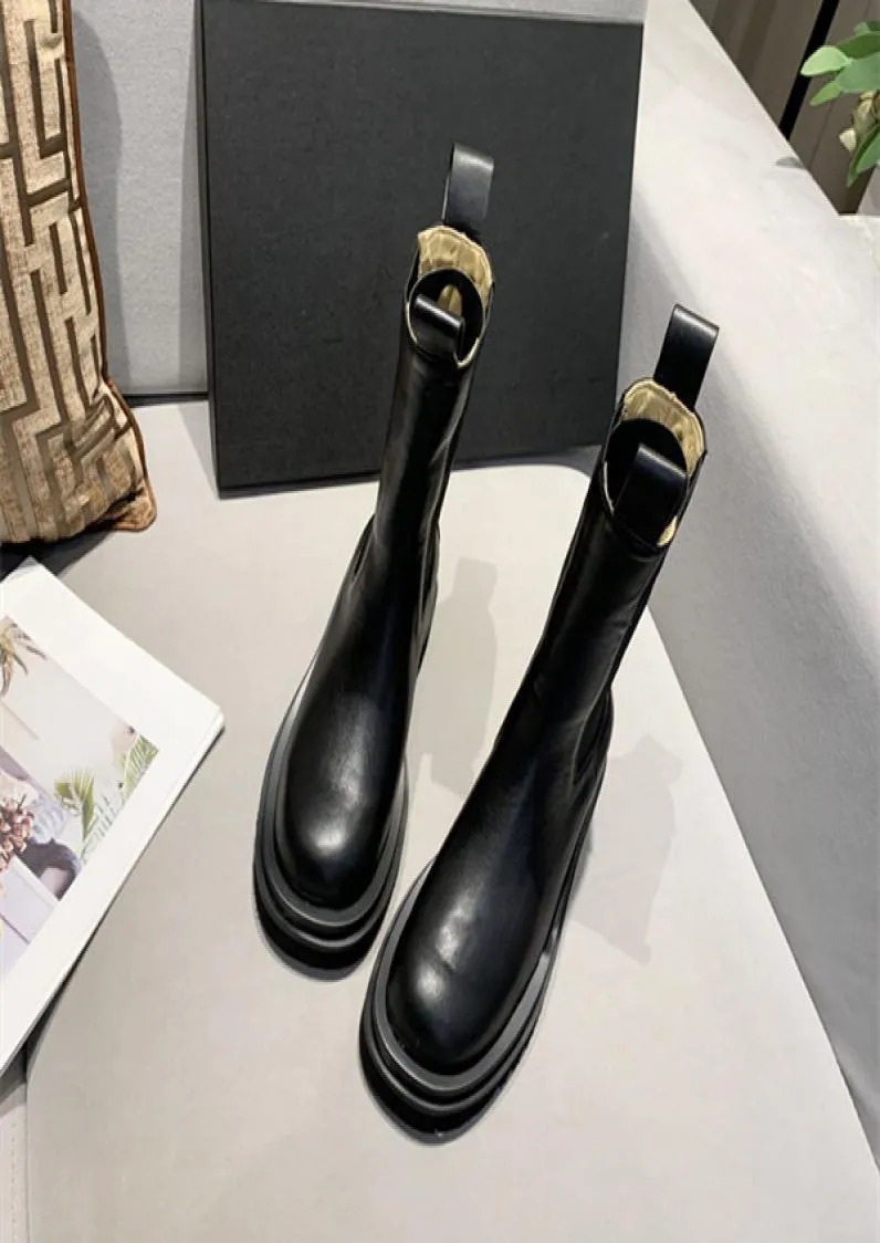 Buy Flat N Heels Women's Black Snow Boots for Women at Best Price @ Tata  CLiQ