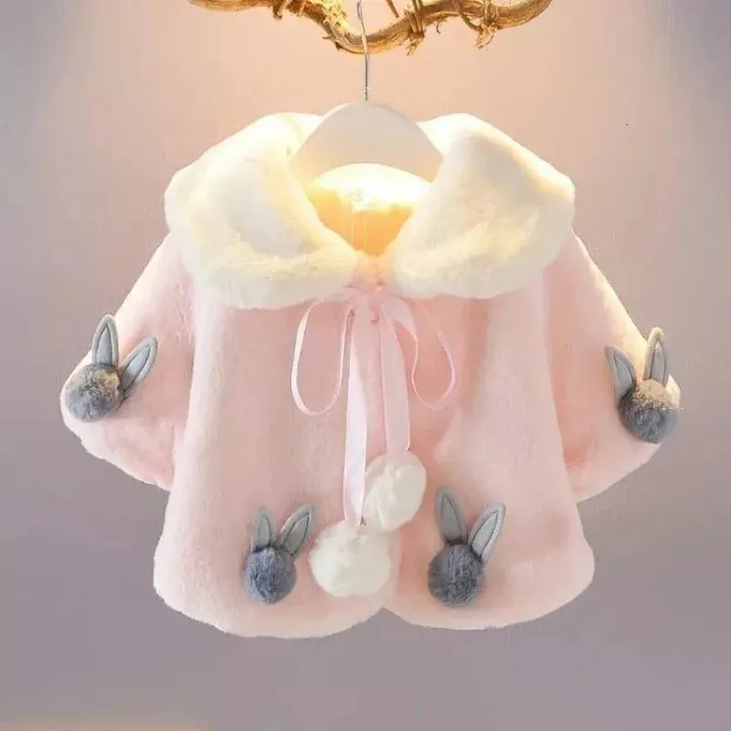 Down Coat Spring Autumn Infant Cape Imitation Fur Toddler Children Cardigan Poncho Clothes Baby Girl Cloak Outerwear PTKPCC 231202