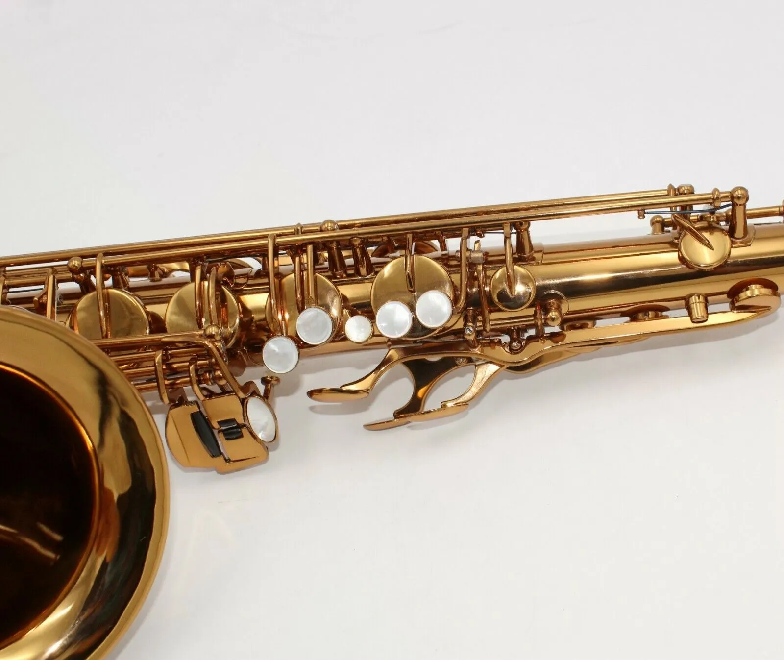 Muzyka Wschodnia Dark Gold Lanquer Tenor Saksofon MARK VI Typ No F# według PC Case