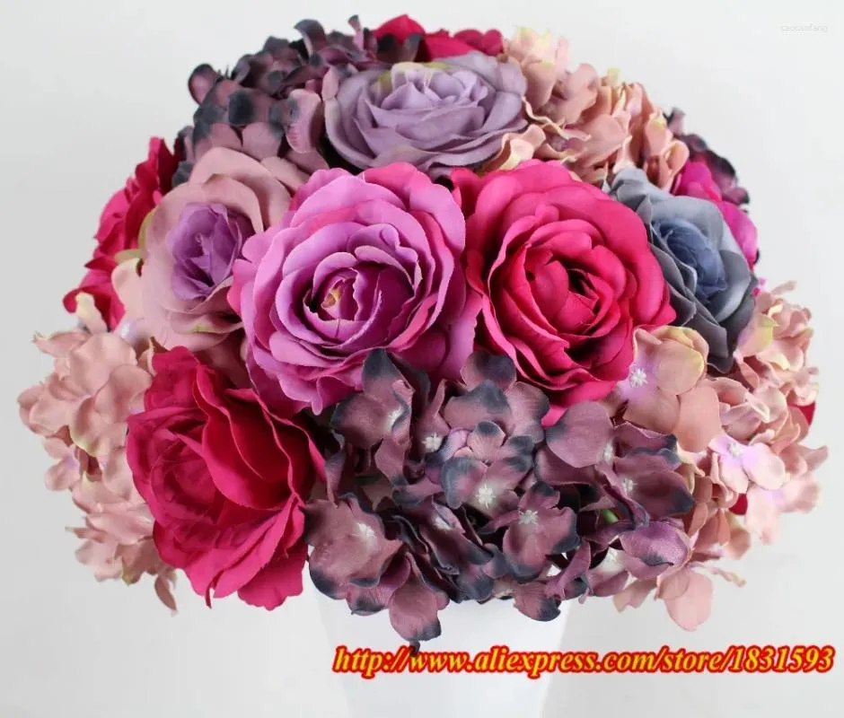 Flores decorativas 10 Pçs/lote Artificia Silk Rosel Flor Cenário de Parede Mesa de Casamento Peça Central Bola Decorações Beijando TONGFENG