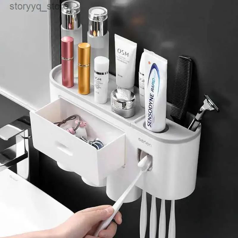 Toothbrush Holders Large toothbrush holder Free punch mouthwash brushing cup Light luxury wall hanging bathroom dental storage set Q231202