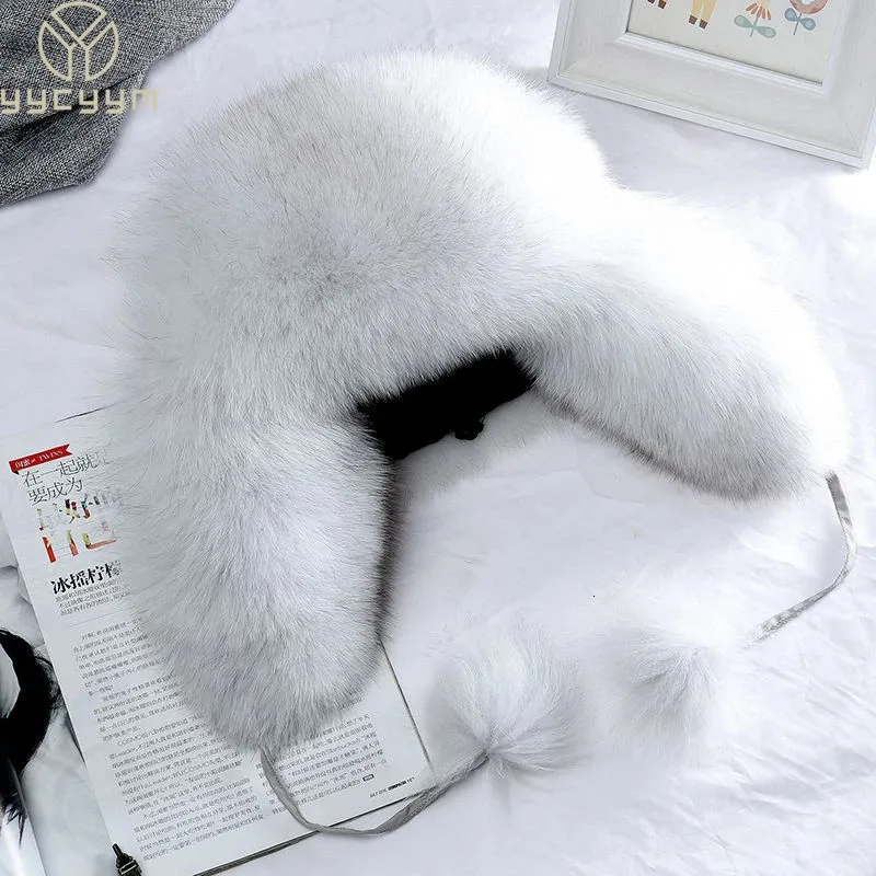 Beanieskull Caps% 100 gerçek tilki kürk şapkaları Kadınlar Rus Ushanka Tuzağı Snow Kayak Şapkası Kapaklar Earflap Kış Rakun Kürk Bombardıman Şapkası 231202