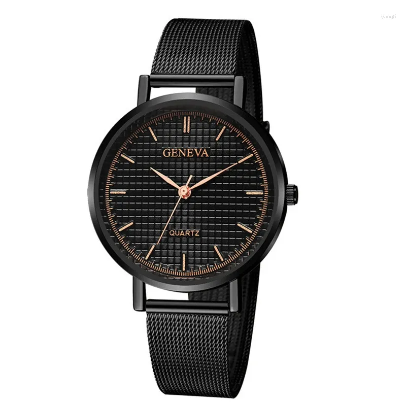 腕時計2023ファッションレディースウォッチゴールドメッシュステンレス鋼の時計女性のトップカジュアル時計ギフトモントレフェム