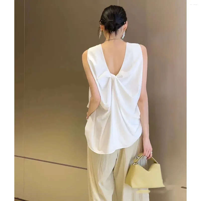 korean sleeveless blouse