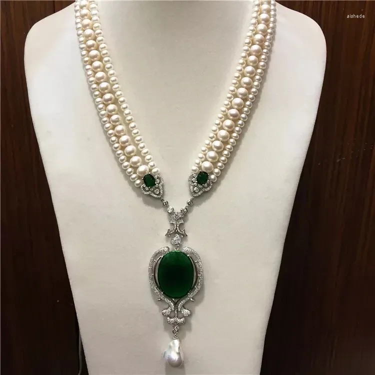 Chaînes 3 rangées de perles d'eau douce blanches, collier rond, pendentif vert, 19 pouces, vente en gros