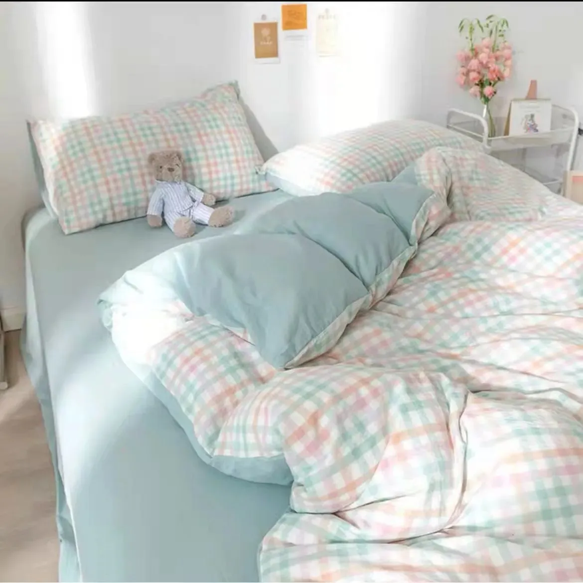 Комплекты постельного белья Euro Nordic Blue Solid Home Set Простой мягкий пододеяльник с простыней Одеяла Наволочки Постельное белье 231202