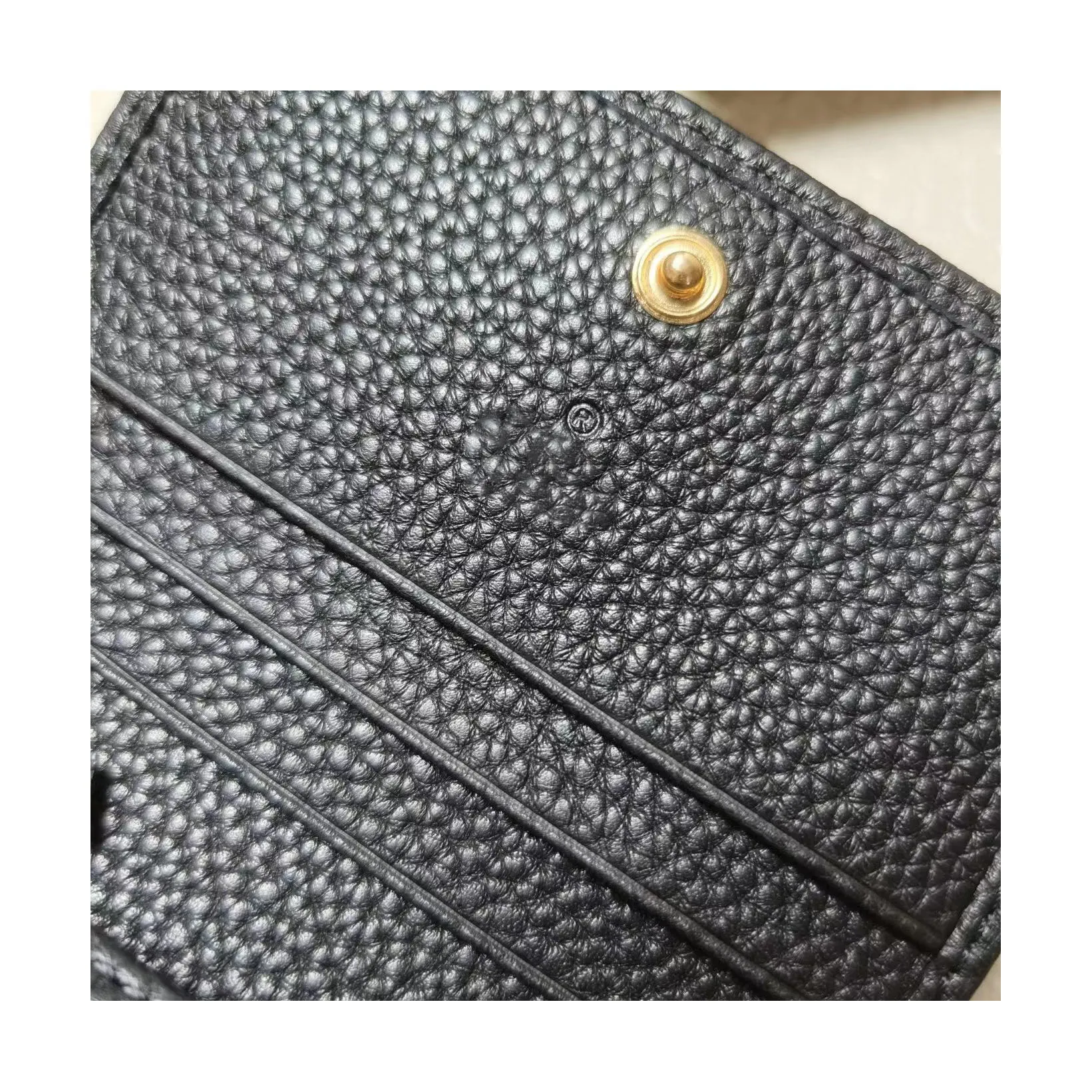 ☆ DHgate 코인 포켓, 카드 홀더 및 인테리어 칸막이가있는 검은 소 가죽 가죽 지갑 캐주얼 스타일 | 신상품 바로 구매