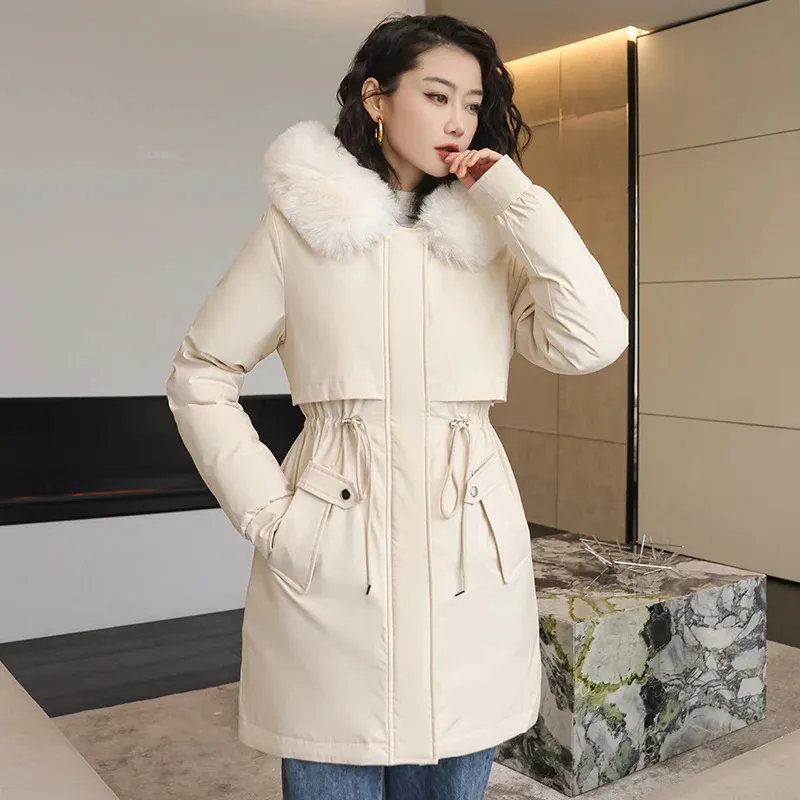 Parkas pour femmes Hiver Femmes À Capuchon Parka Veste 2023 Mode Long Manteau Laine Mince Avec Col De Fourrure Femelle Chaud Lâche Pardessus 231201