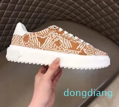 Femmes décontractées nouveau modèle à carreaux bas plate-forme classique en daim cuir sport chaussures de skateboard femmes baskets mode sneaker plat