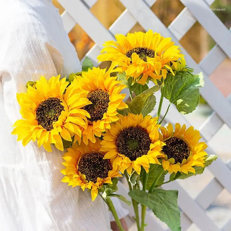 装飾的な花ヒマワリシミュレーションブーケ飾り乾燥花偽のピクニックプラスチック装飾ポグラル小道具