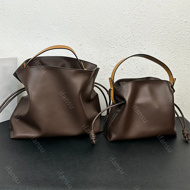 Designer Leews Bags Flamenco-Tasche, große Kapazität, weiches Leder, Kordelzugtasche, Beuteltasche, tägliche Pendel-Einkaufstasche, einfache Wolke, multifunktionale Umhängetasche