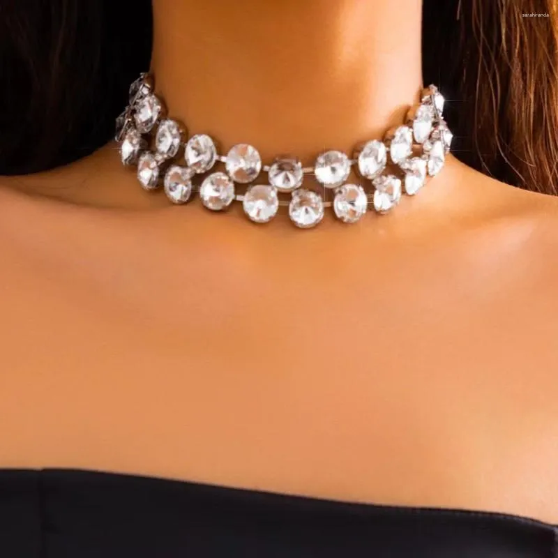 Catene Moda Donna Collana slim fit Collana geometrica con strass in cristallo stile banchetto Accessori per gioielli lucenti
