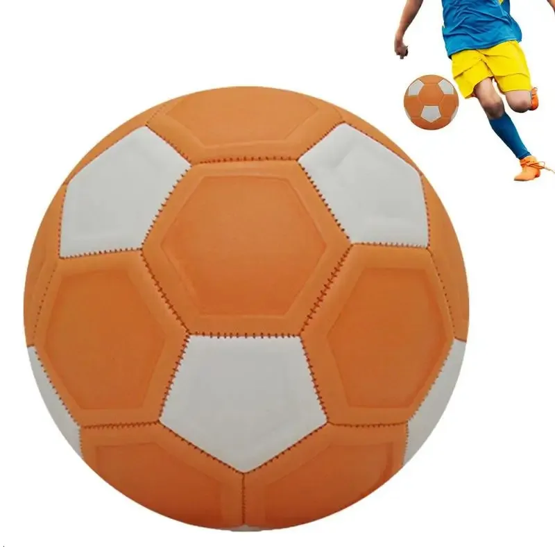 Guanti sportivi Giochi di calcio all'aperto Giochi universitari Traiettoria Prestazioni eccellenti Partita Palloni da calcio Multifunzionale per interni 231202