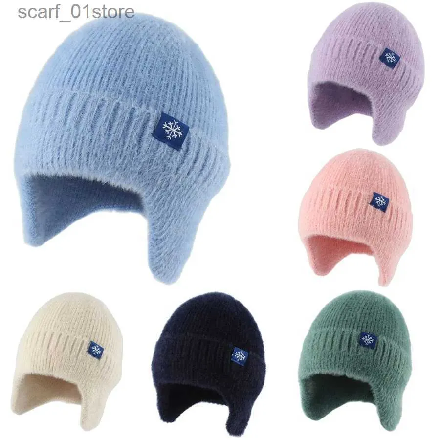 Bonnet/Crâne Casquettes Doux Chaud Chapeaux D'hiver Pour Femmes Fausse Fourrure Tricoté Chapeau Extérieur Oreilles Protection En Peluche Bonnet Bonnet Mode Rue Hip Hop CL231202