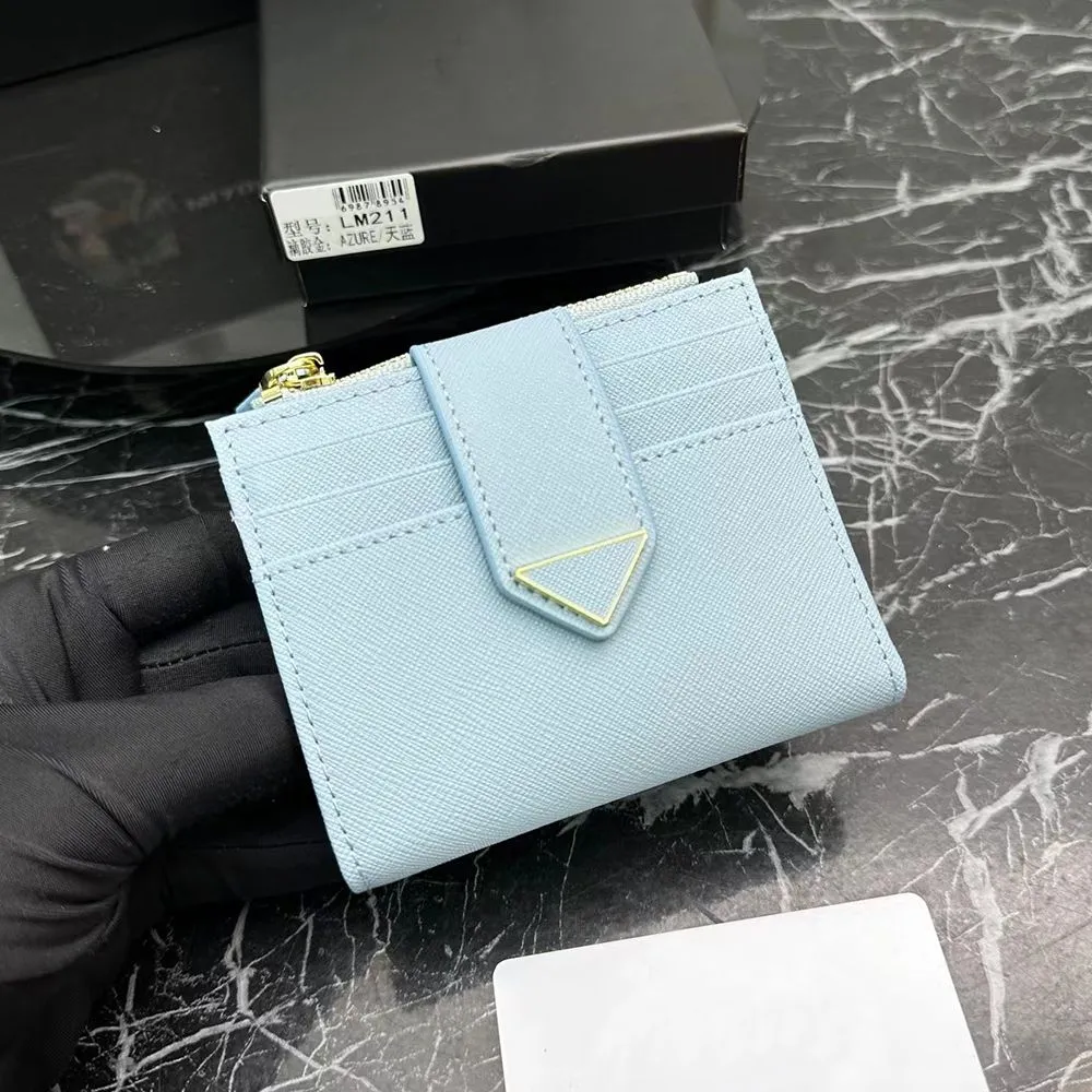 Designer Hommes Petit Étui à cartes rose Porte-cartes de luxe Titulaires de passeport Saffiano Triangle Organisateur de poche Porte-clés en cuir Porte-clés Porte-monnaie Porte-monnaie Femme Pochette clé