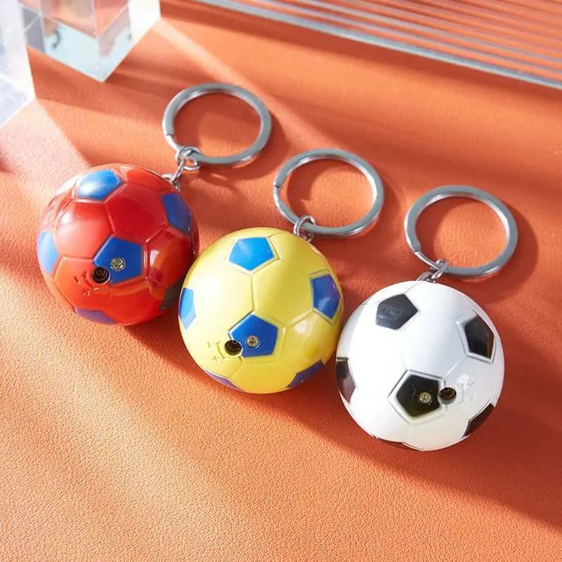 Criativo futebol butano sem gás isqueiro portátil levar reciclagem chama vermelha chaveiro pingente decoração presente masculino