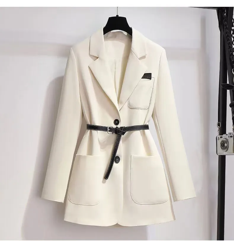 Veste de costume verte de styliste pour femmes, nouveau design de niche, sans fer, haut de costume haut de gamme, printemps et automne 2023