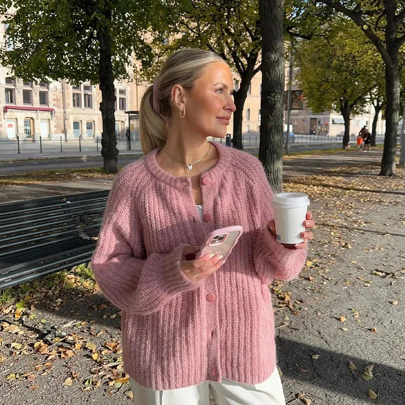 Pulls pour femmes Cardigan en tricot ample décontracté pour femmes Automne Hiver Pull à manches longues à simple boutonnage à col rond_voghion.com