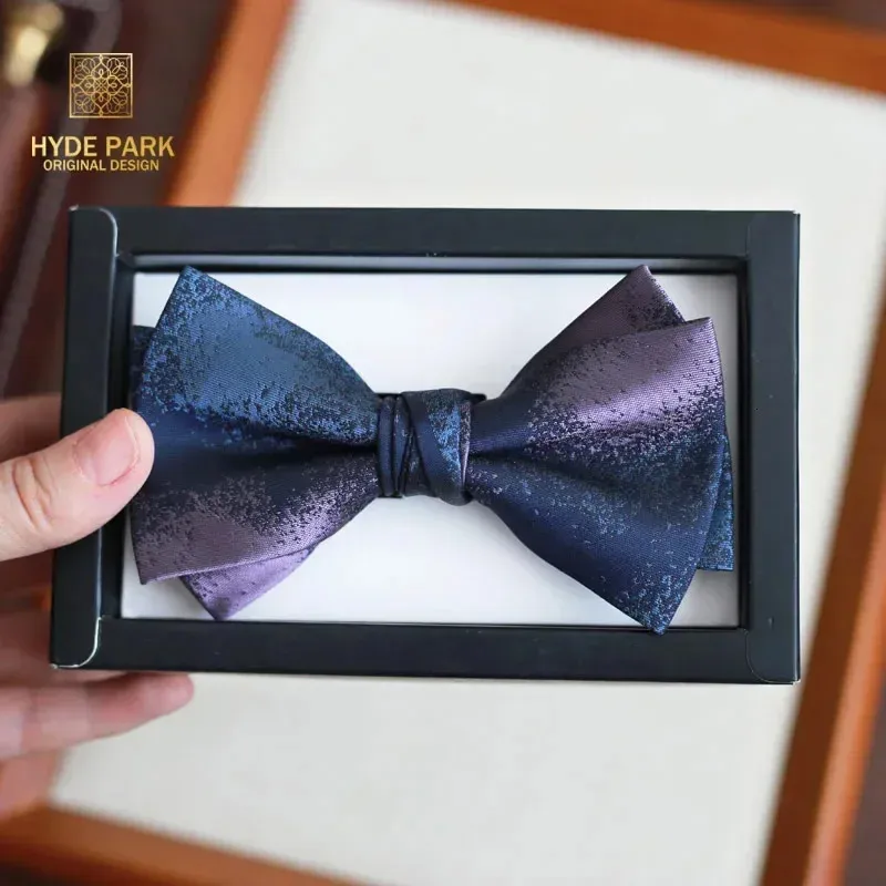 Галстуки-бабочки синего и фиолетового волшебного цвета, свадебная мода, британская подарочная коробка для жениха и жениха, свадебный мужской галстук-бабочка 231202