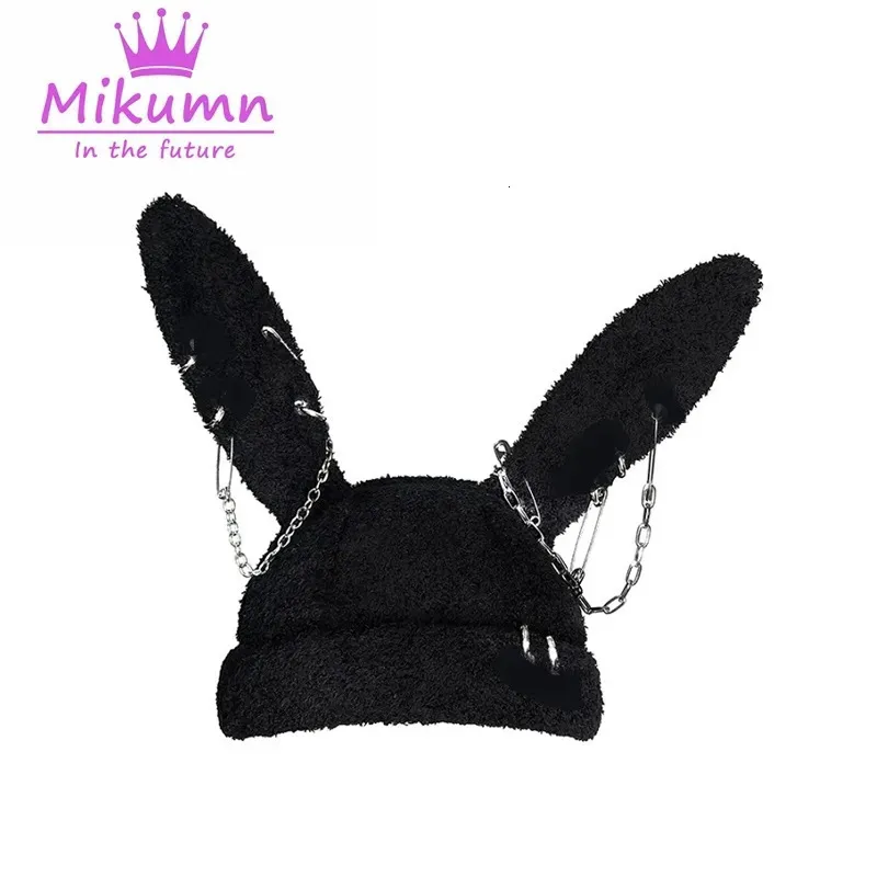 BeanieSkull Caps Gothic Grunge Rabbit Ear Hat Harajuku Y2k Punk Chain Pin Metal Ring Lambswool Black Hat Femmes Filles Hiver Chaud Chic Streetwear 231201