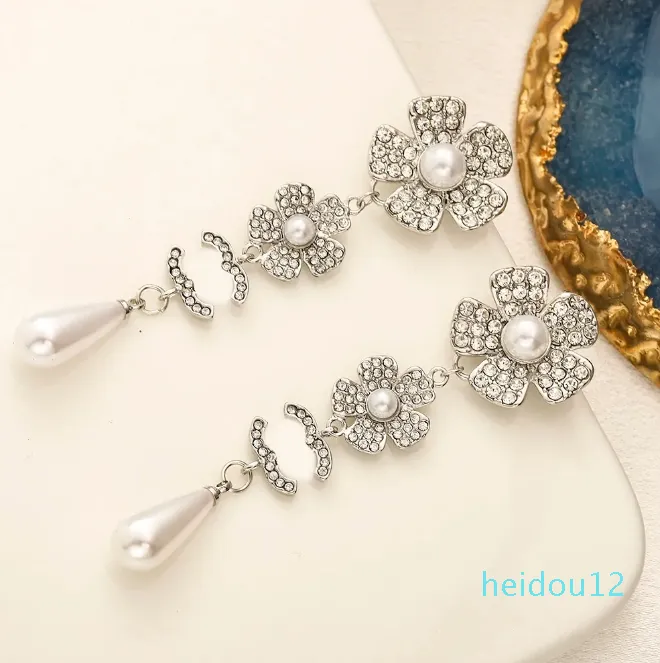 Boucles d'oreilles diamant marque lettre or argent plaqué boucle goutte fleur forme incrustée cristal perle bijoux accessoire femmes cadeau de mariage