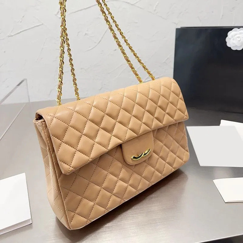 Womens Vintage Caviar leather Lambskin Jumbo Quilted Bags Classic Flap Purse Gold Metal Hardware Matelasse Chain Crossbody Shoulder Designer Handbags