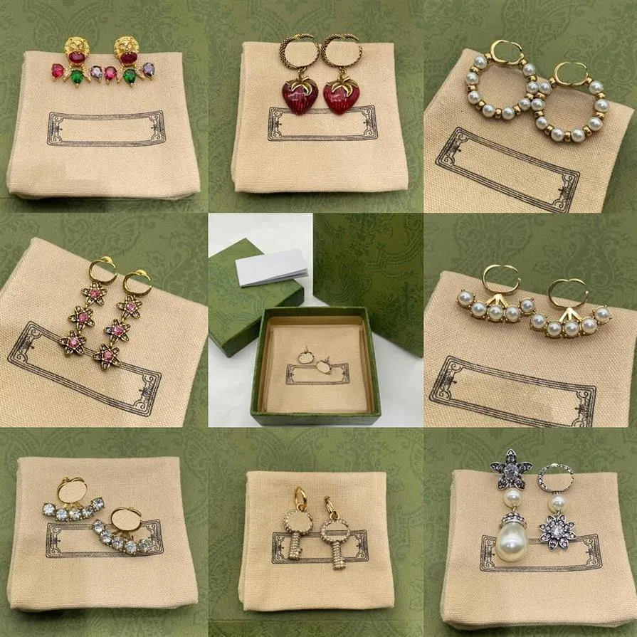 Klassiska retro Womens Stud Designer Luxury Style Jewelry Earrings Multi-Style Cuba Pendant Girls Studs Valentine Chirstmas Gifts JE309B